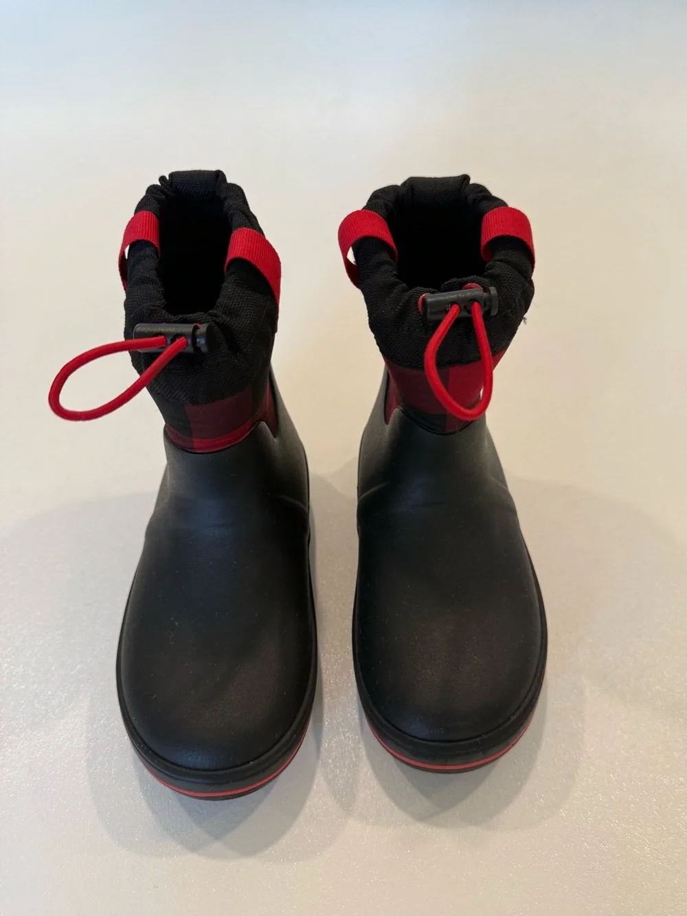 Cat & Jack Kids Size 12 Black Red Buffalo Plaid Winter Rain Boots Waterproof
